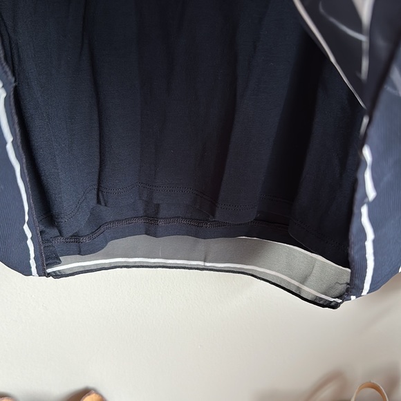 NWT Banana Republic blouse Size S - Picture 5 of 7